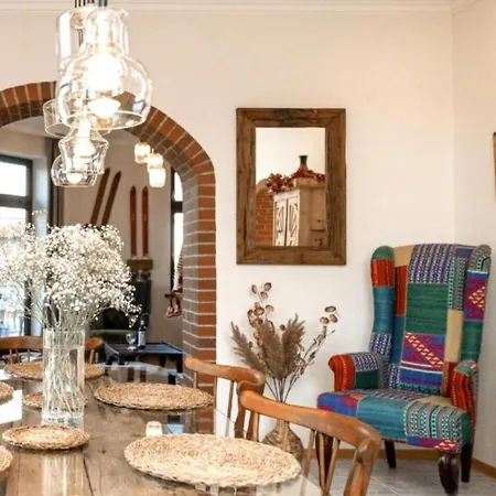 Luvo Centrum * زاكوباني